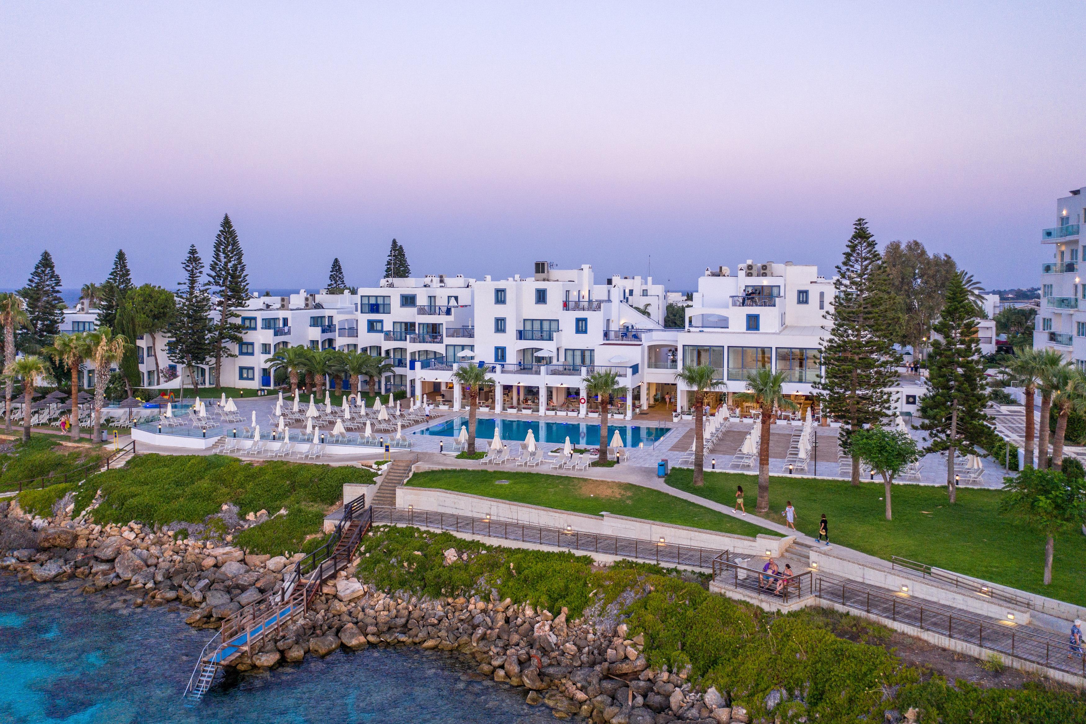 HOTEL NAUSICAA BEACH PROTARAS 4* (Cyprus) from US$ 297 | BOOKED